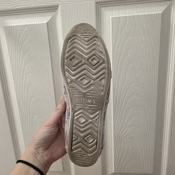 Toms Gray Red Blue Alpargata Cloudbound Glow In The Dark Patriotic Flats Size 8 - Picture 8 of 10